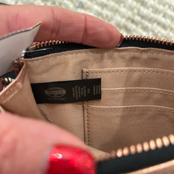 Fossil Colorblock Leather Wristlet Zip Wallet Red Pink Brown Zipper wristlet - Picture 4 of 6